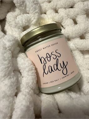 'Boss Lady' Scented Candle - Cream / Sea Salt / Jasmine